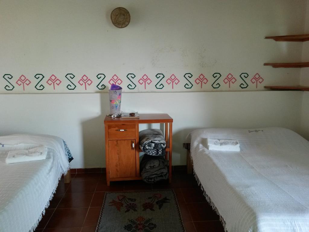 Hotel Taselotzin Cuetzalán del Progreso Rom bilde